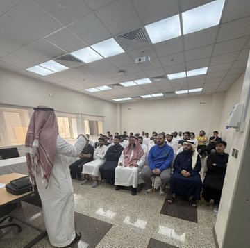 تنفيذ لقاء توعوي لطلاب كلية الهندسة بالتعاون مع وحدة التوعية الفكرية يوم الأربعاء 23-شعبان-1447